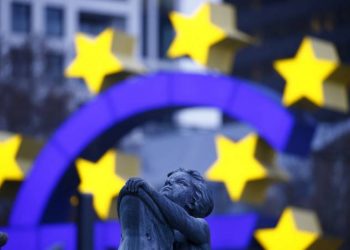Euro salta para máxima de quase 2 meses com acordo do Brexit