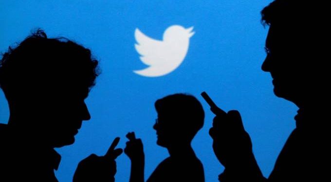 Twitter diz que dados de usuários podem ter sido usados para anúncios