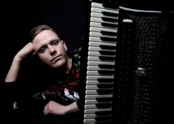 Orquestra Sinfônica do Teatro Nacional homenageia países íbero-americanos