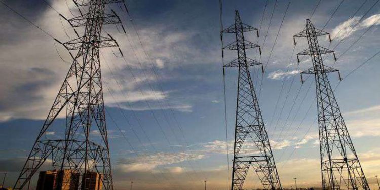 Tarifas de energia do DF terão redução média de 6,79%