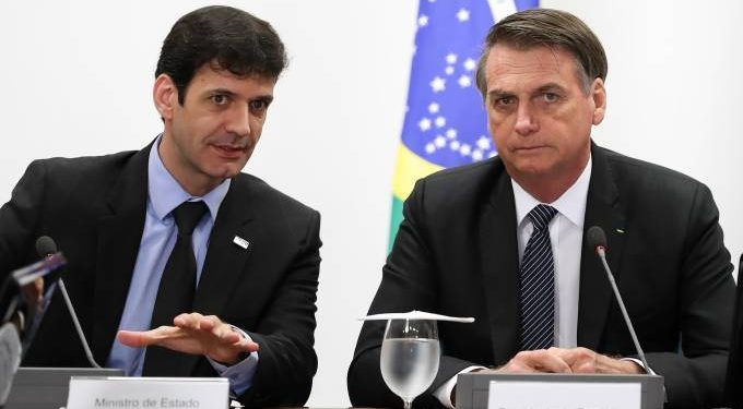 Denúncias contra PSL tumultuam agenda de reformas