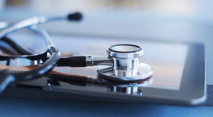 Algoritmo de saúde deu preferência a pacientes brancos, diz pesquisa