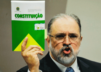 Aras diz não acreditar que Adélio Bispo agiu sozinho