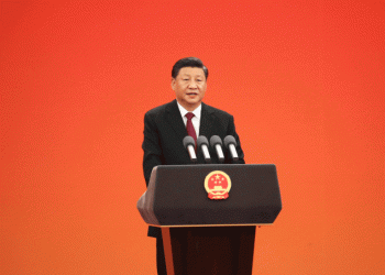 Quem tentar atividades separatistas acabará esmagado, ameaça Xi Jinping