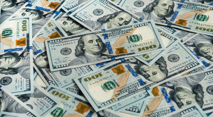 Dólar abre em alta em novo dia de incertezas comerciais