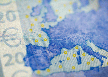 Sentimento econômico da zona do euro cai a menor nível desde 2015