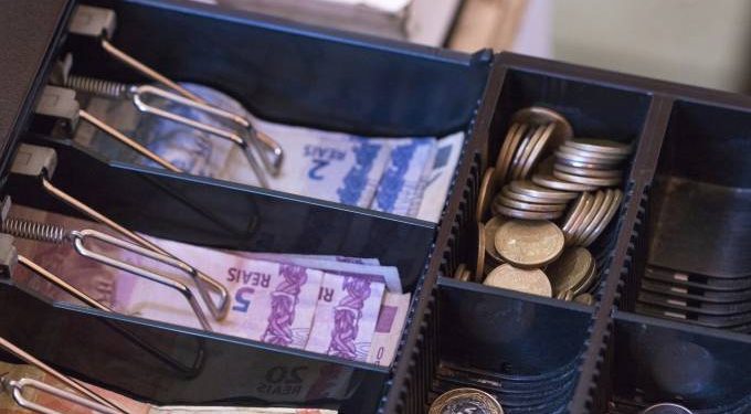 Monitor do PIB da FGV aponta alta de 0,9% em agosto