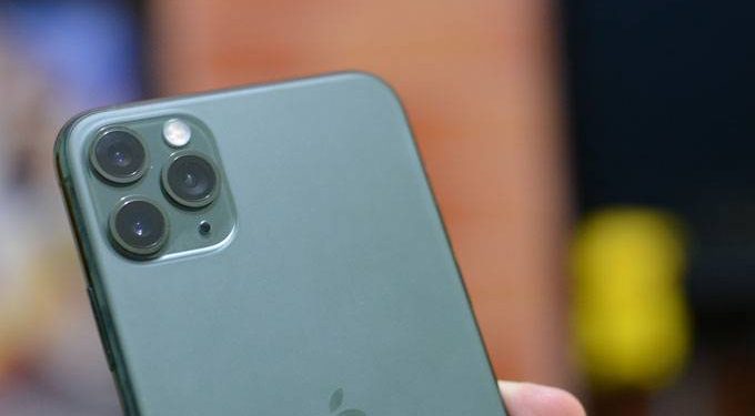 Review: iPhone 11 Pro Max traz avanços importantes de bateria e câmeras
