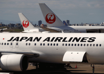 Poderoso tufão Hagibis faz Japão cancelar centenas de voos