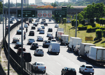 Prefeitura do Rio destrói pedágios, mas empresa ganha liminar
