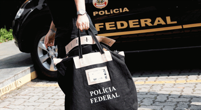 Nova fase da Lava Jato no Rio mira funcionários da Receita Federal