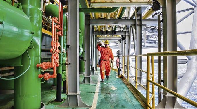 Impasse: megaleilão do pré-sal no caminho da Previdência