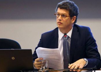 Dizer que Bolsonaro é a favor do desmatamento não cola, diz Ricardo Salles