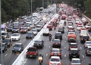 Multa e IPTU atrasados poderão ser regularizadas pela internet em SP