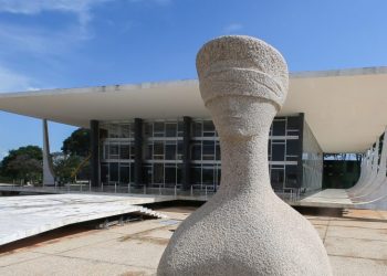 PDT pede ao Supremo que suspenda privatização de seis estatais