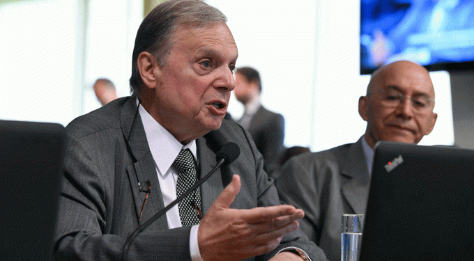 Pode haver análise de voto em separado e de destaque, diz Tasso