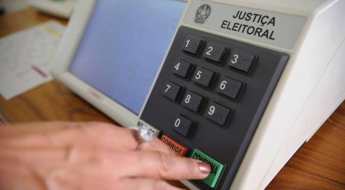 Relator não vê espaço para aumentar fundo eleitoral para próximas eleições