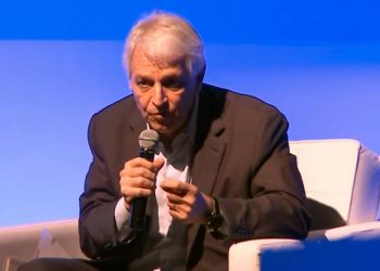 “Fatiar a reforma tributária é um risco”, diz Pedro Passos