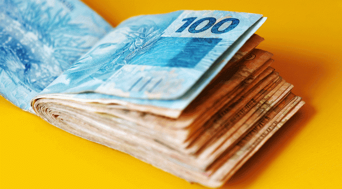 Focus aumenta projeção do PIB em 2019 para 0,92%