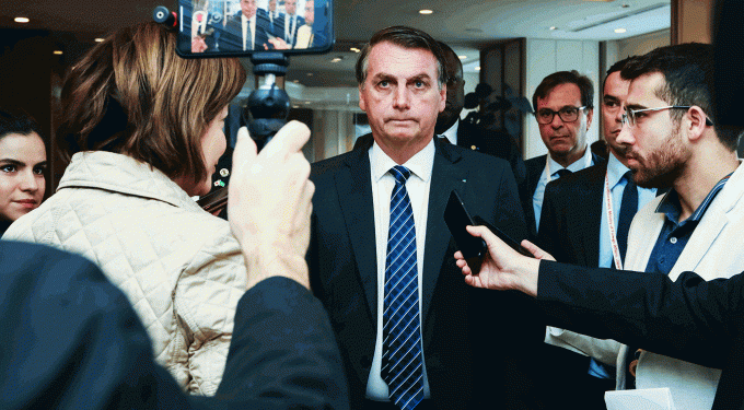 O pior ainda está por vir, diz Bolsonaro sobre óleo no Nordeste