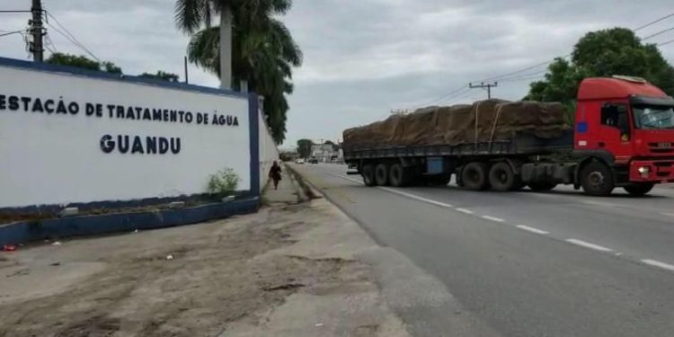 Cedae terá que custear tratamento de água com carvão ativado