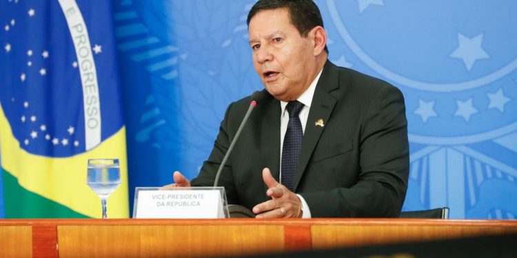Conselho da Amazônia vai unificar ações do governo, diz Mourão