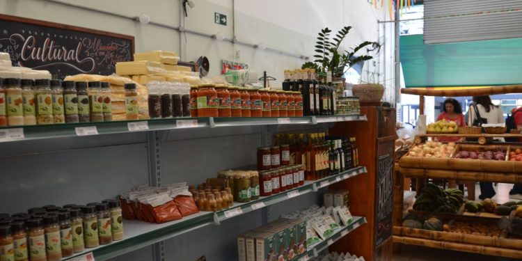 Produtos brasileiros são expostos na maior feira de orgânicos do mundo