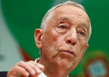 Ministro francês é diagnosticado com novo coronavírus; presidente de Portugal está isolado