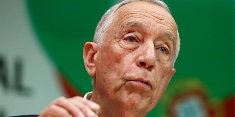 Ministro francês é diagnosticado com novo coronavírus; presidente de Portugal está isolado