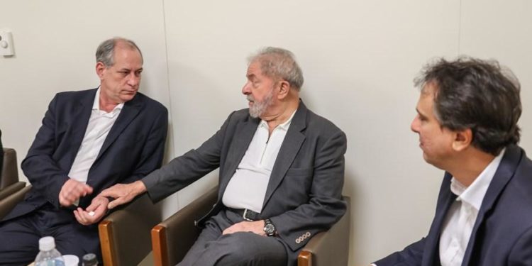 Sem fé no ‘Fora Bolsonaro’, oposição tenta juntar líderes em ato público