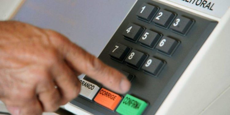 Como ficam as eleições municipais no Brasil com o coronavírus?