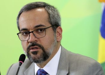 Lewandowski arquiva pedido de impeachment do ministro da Educação, Abraham Weintraub