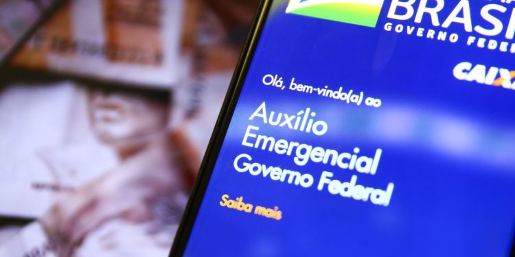 Caixa credita hoje parcela do auxílio emergencial