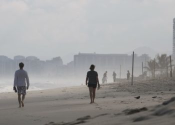 Ciclone do sul do país influencia clima do Rio e vai para o oceano