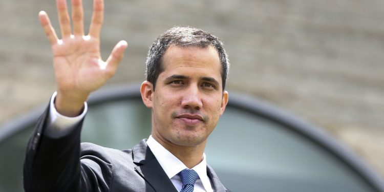 Venezuela fará eleição para novo Parlamento em 6 de dezembro