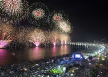 Covid-19: réveillon do Rio não foi cancelado, mas terá novo formato