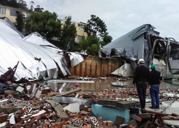 Bolsonaro vai sobrevoar região atingida por ciclone bomba