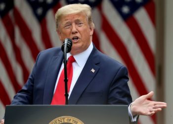 Bolsonaro parabeniza Trump e os EUA pelo dia da independência