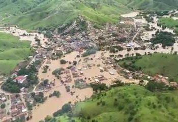 Cidades do sul da Bahia registram alagamentos pelo 4° dia seguido; algumas localidades estão sem energia elétrica