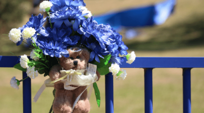 Cinco crianças morrem em acidente com castelo inflável em escola na Austrália