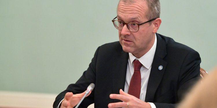 OMS considera que vacinação obrigatória deve ser último recurso