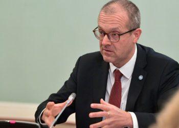 OMS considera que vacinação obrigatória deve ser último recurso