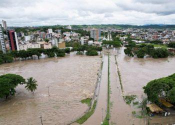 Defesa Civil registra 20 mortos e 31 mil desabrigados por chuvas na BA