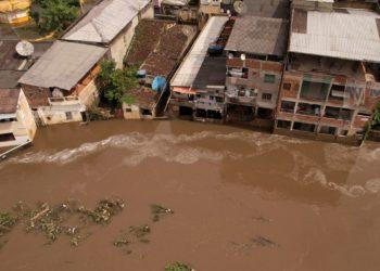 “Maior desastre natural da história”, diz governador da Bahia