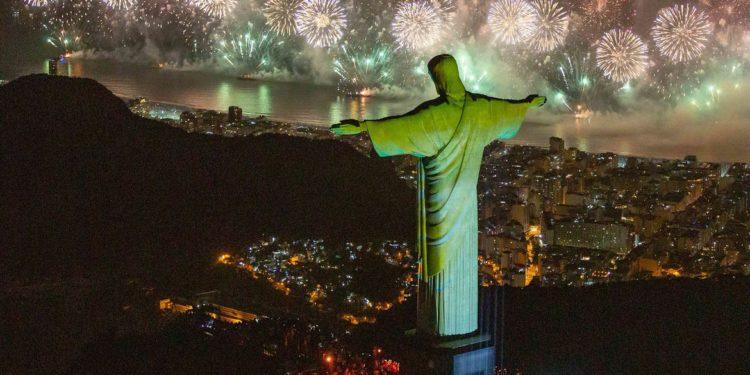 Noite de réveillon terá 100% de ocupação em grandes hotéis do Rio