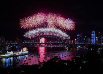 Já é 2022! Veja imagens da virada pelo mundo