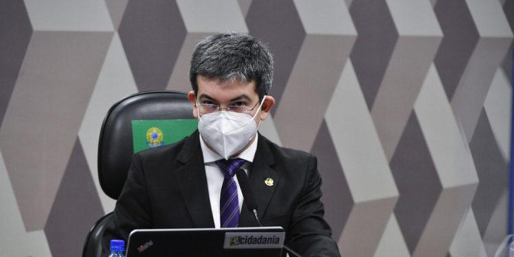 Senado aprova medidas emergenciais de proteção para entregadores de aplicativo