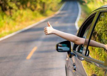Vai viajar no feriado? Cuide das crianças e adolescentes