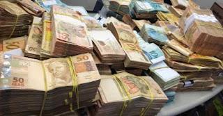 Quem atira com pólvora alheia não mede o distância! Ex-senadores batem recorde em 2021 com gastos