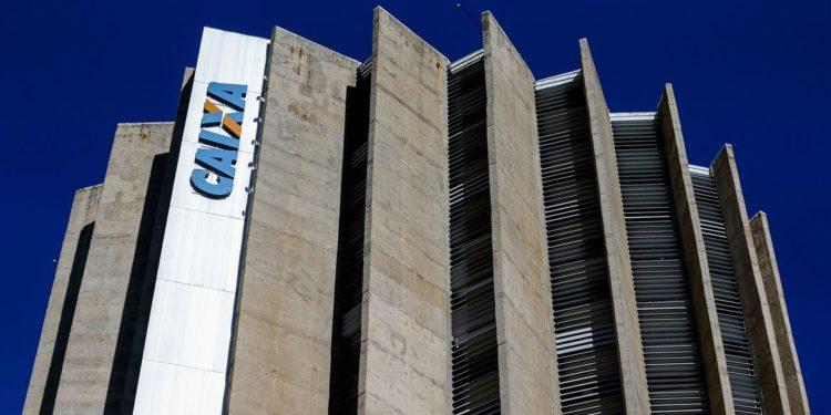 Governo vai lançar no início de 2022 programa de microcrédito a empreendedores e negativados